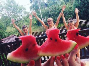 吃瓜群众的转场,揭秘娱乐圈幕后风云